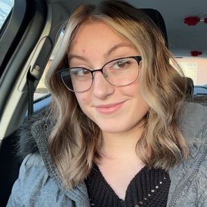 Meet your Posher, Kaylee